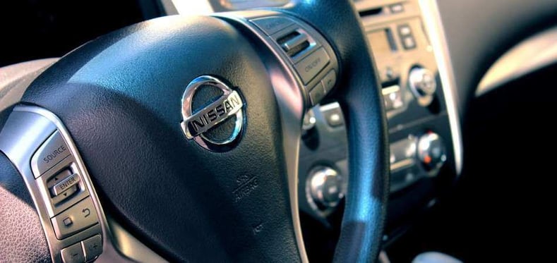 safety features of Nissan Suuny